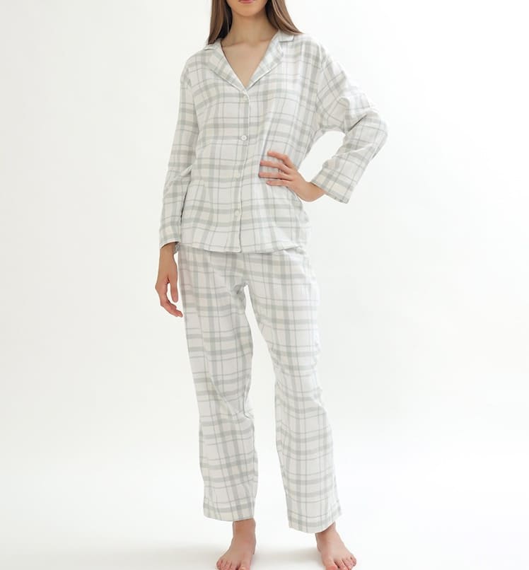 LADIES-FLANNEL-TRADITIONAL